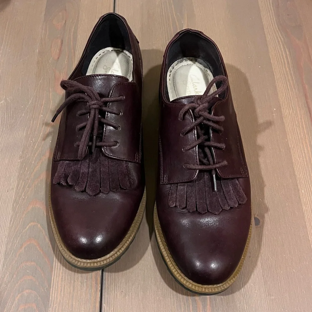 Clarks Somerset Oxfords Griffin Mabel Lace Up Kiltie Womens 9.5 Leather Oxblood